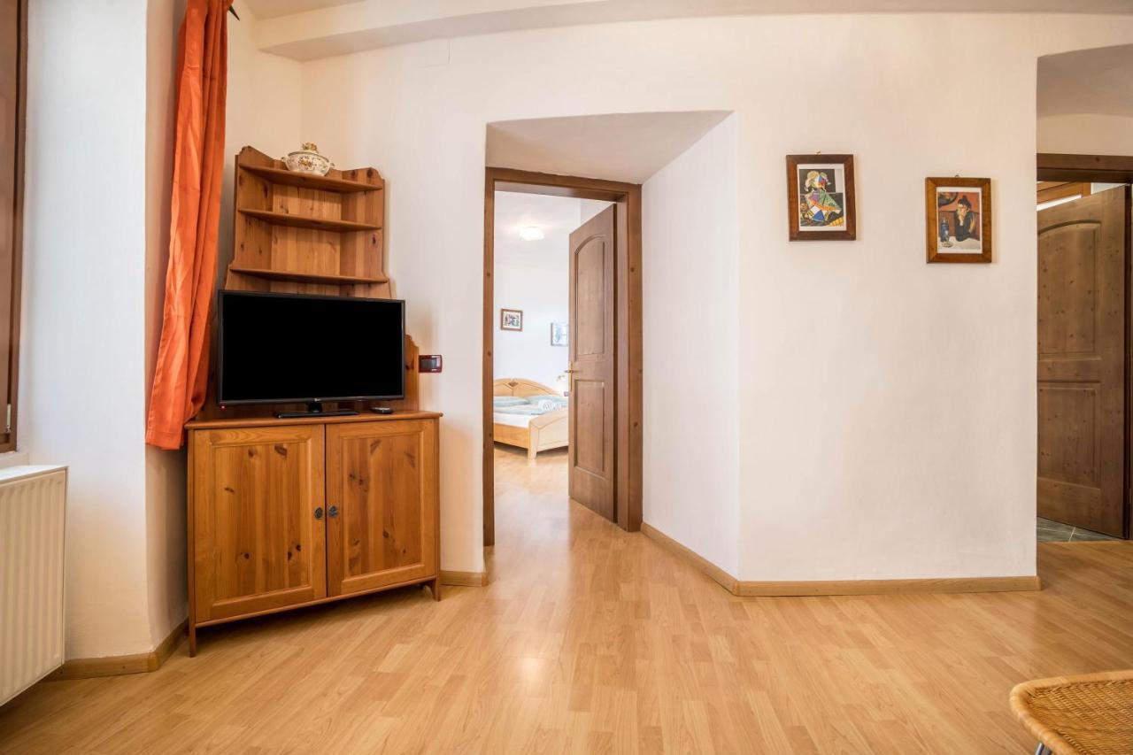 Residence Lena App 3 With Balcony Tenno Εξωτερικό φωτογραφία