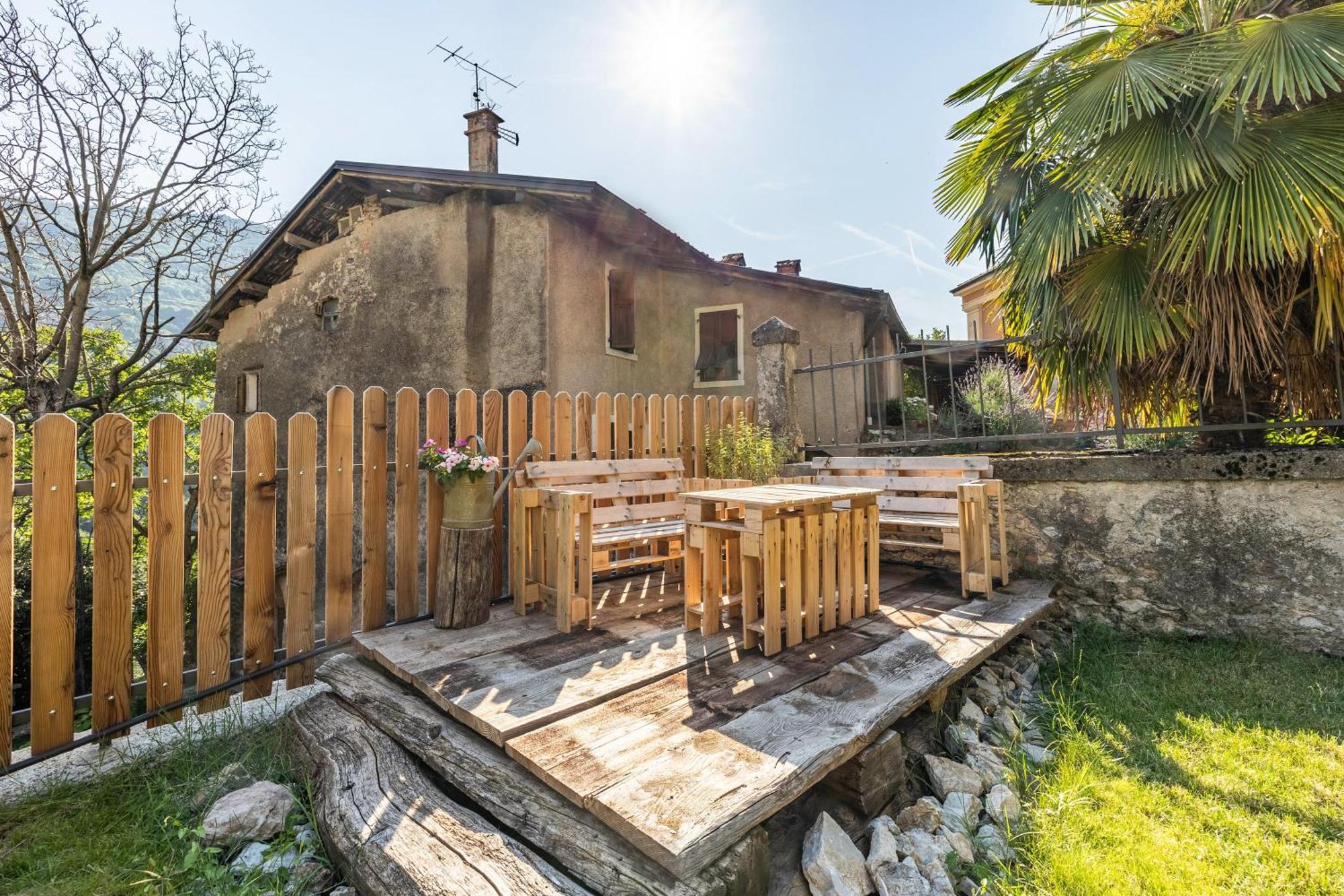 Residence Lena App 3 With Balcony Tenno Εξωτερικό φωτογραφία